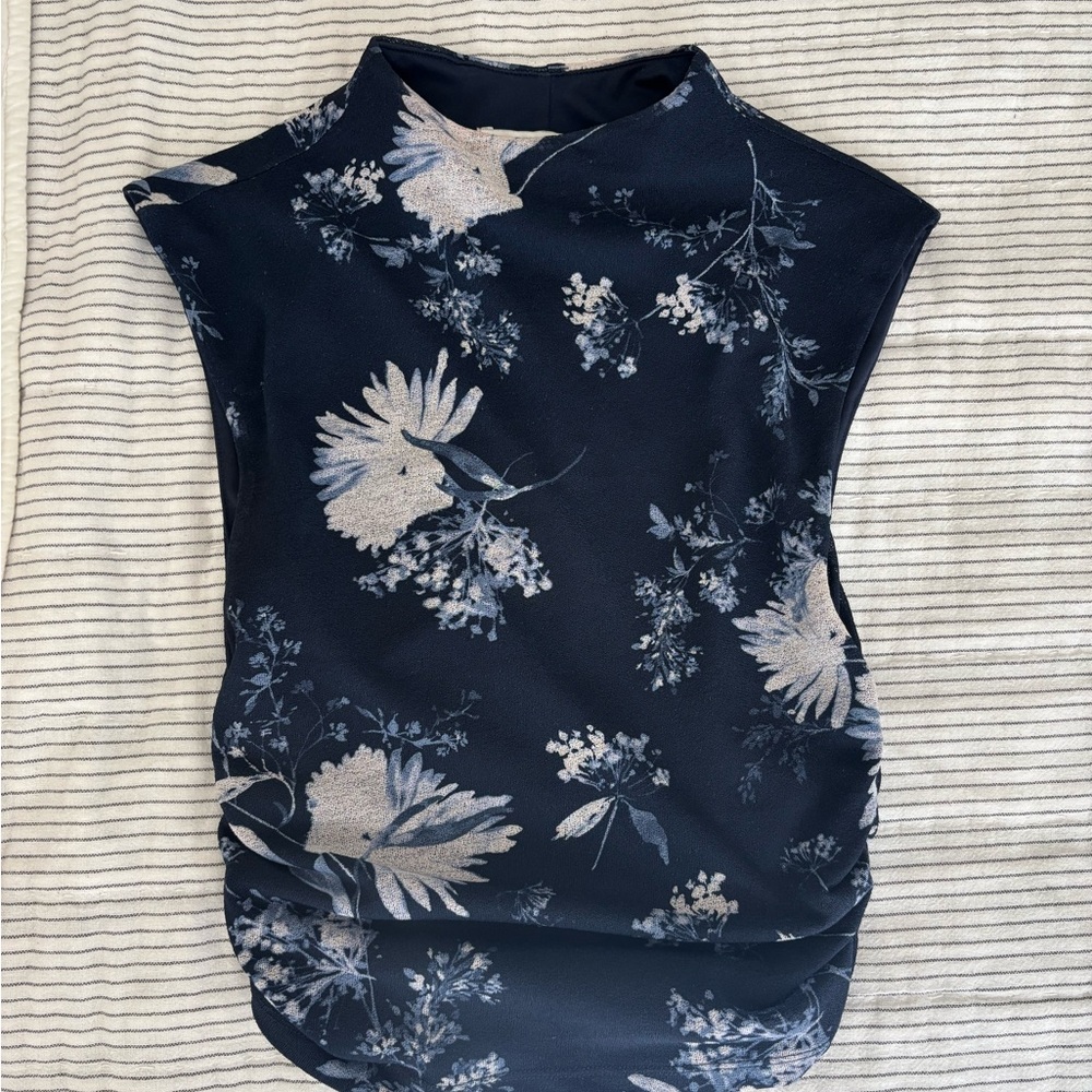 Abercrombie & Fitch Navy Floral Blouse